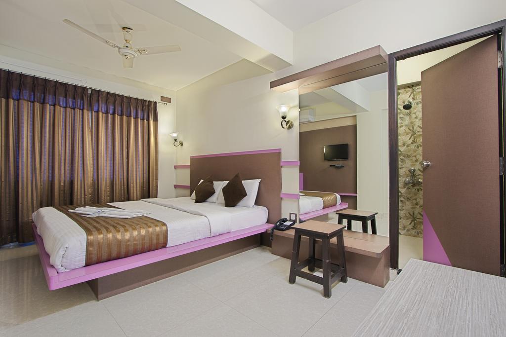 Mannars Residency Villa Mysore Buitenkant foto
