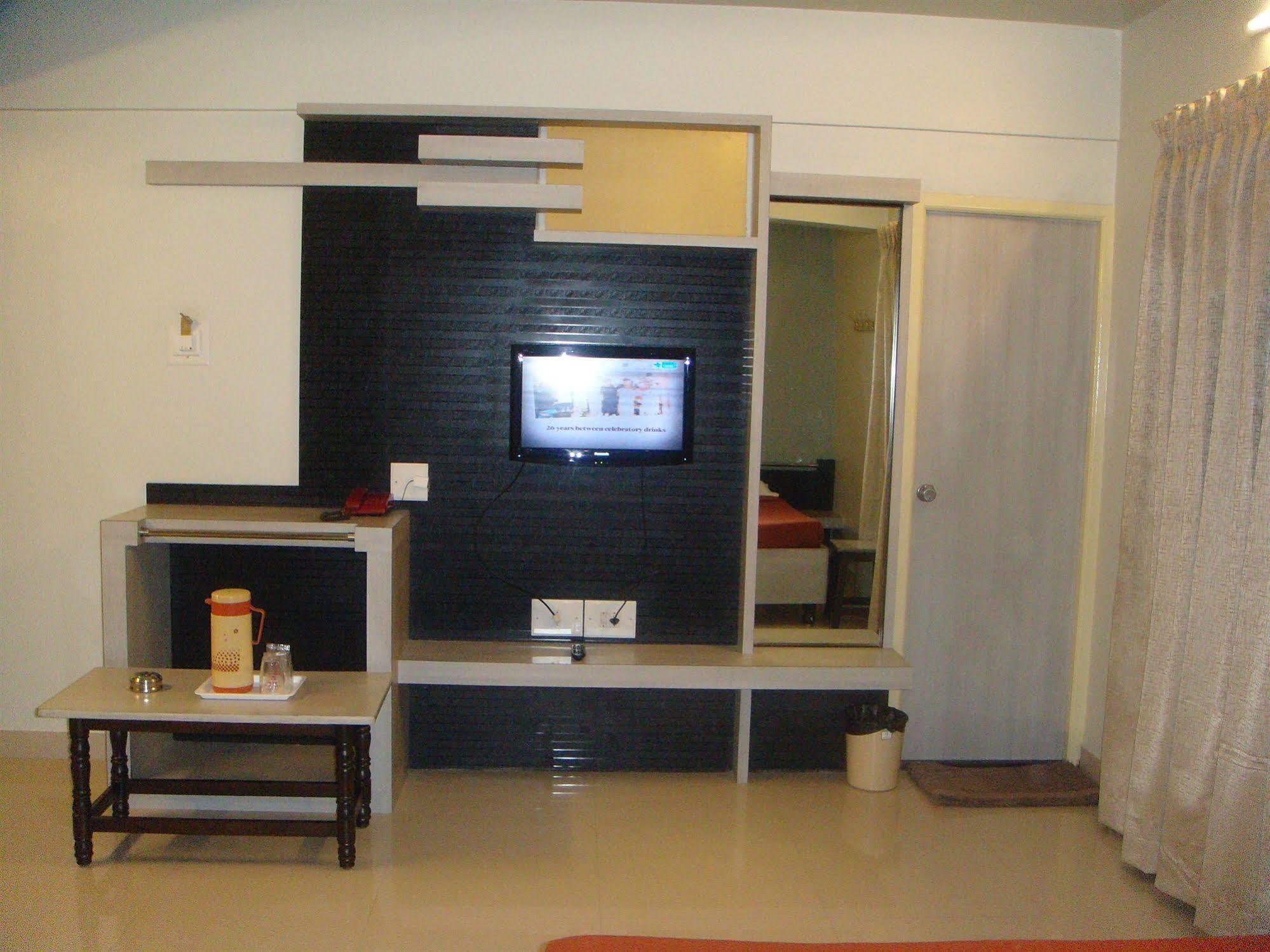 Mannars Residency Villa Mysore Buitenkant foto
