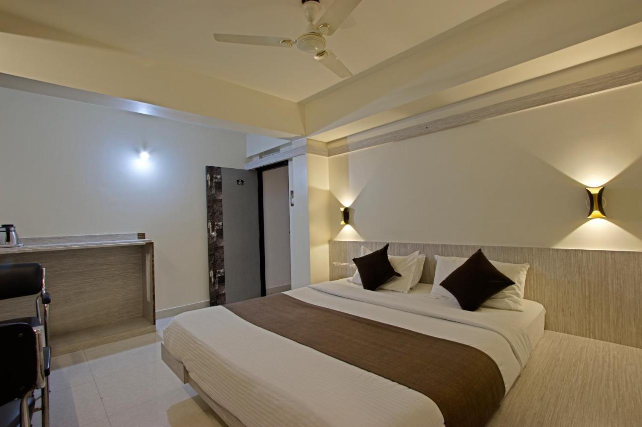 Mannars Residency Villa Mysore Buitenkant foto